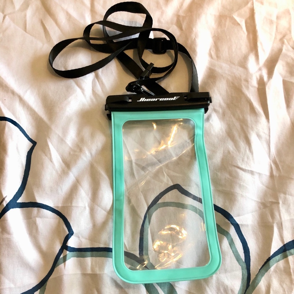 Hiearcool Universal Waterproof Case